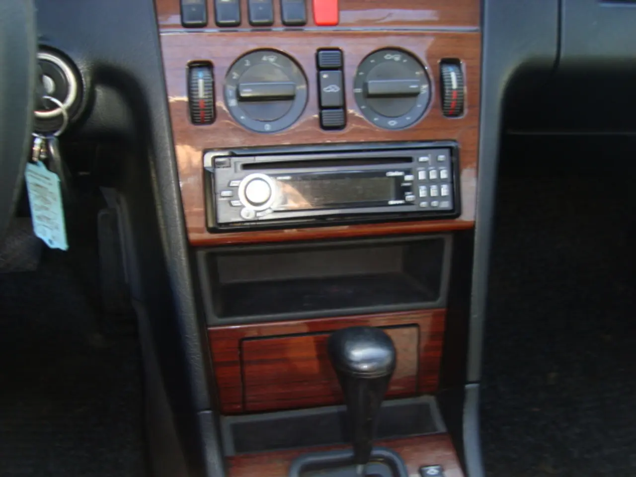 Billede 7 - Fin MB C250D holder syn i over 7 år soltag, træk
