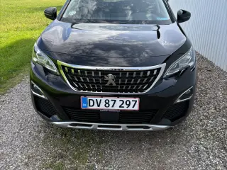 Peugeot 3008 SUV 225 EAT8