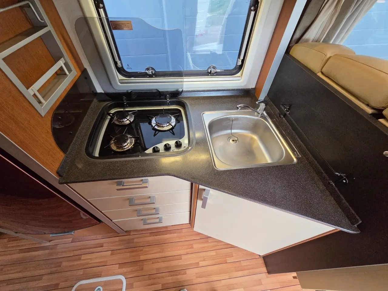 Billede 10 - Knaus Sunliner 3,0 MJT 800