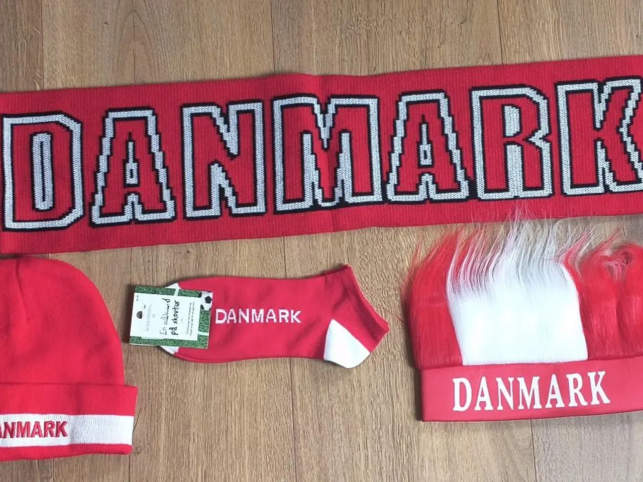 Billede 1 - 4 NYE DANMARK FANARTIKLER