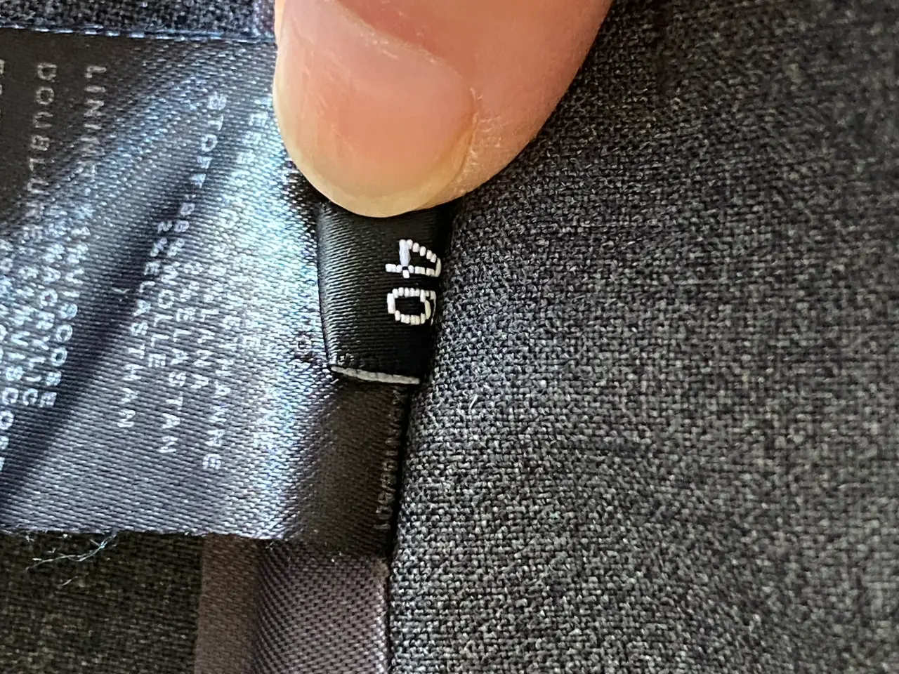 Billede 3 - Nederdel PAUL SMITH