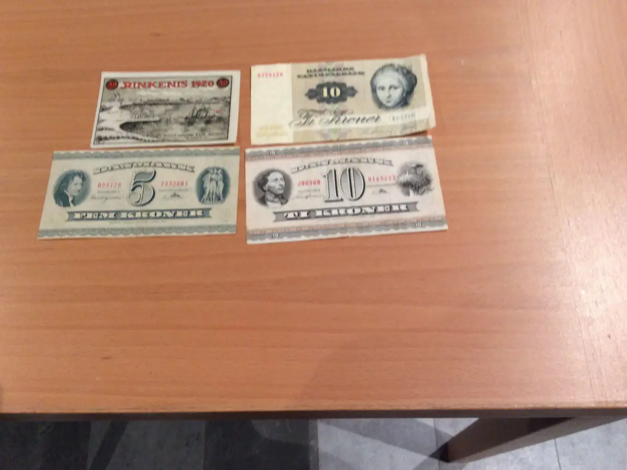 Billede 1 - 1920/1977