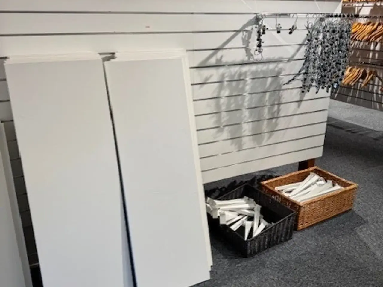 Billede 9 - butiksinventar og tilbehør sælges