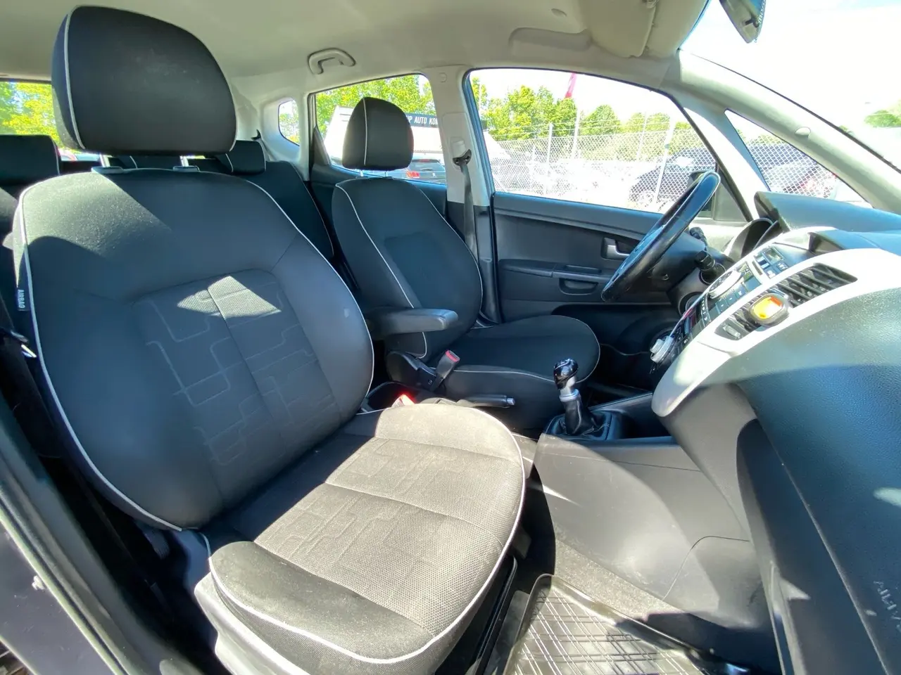 Billede 10 - Kia Venga 1,4 CRDI DPF 90HK 5d 6g