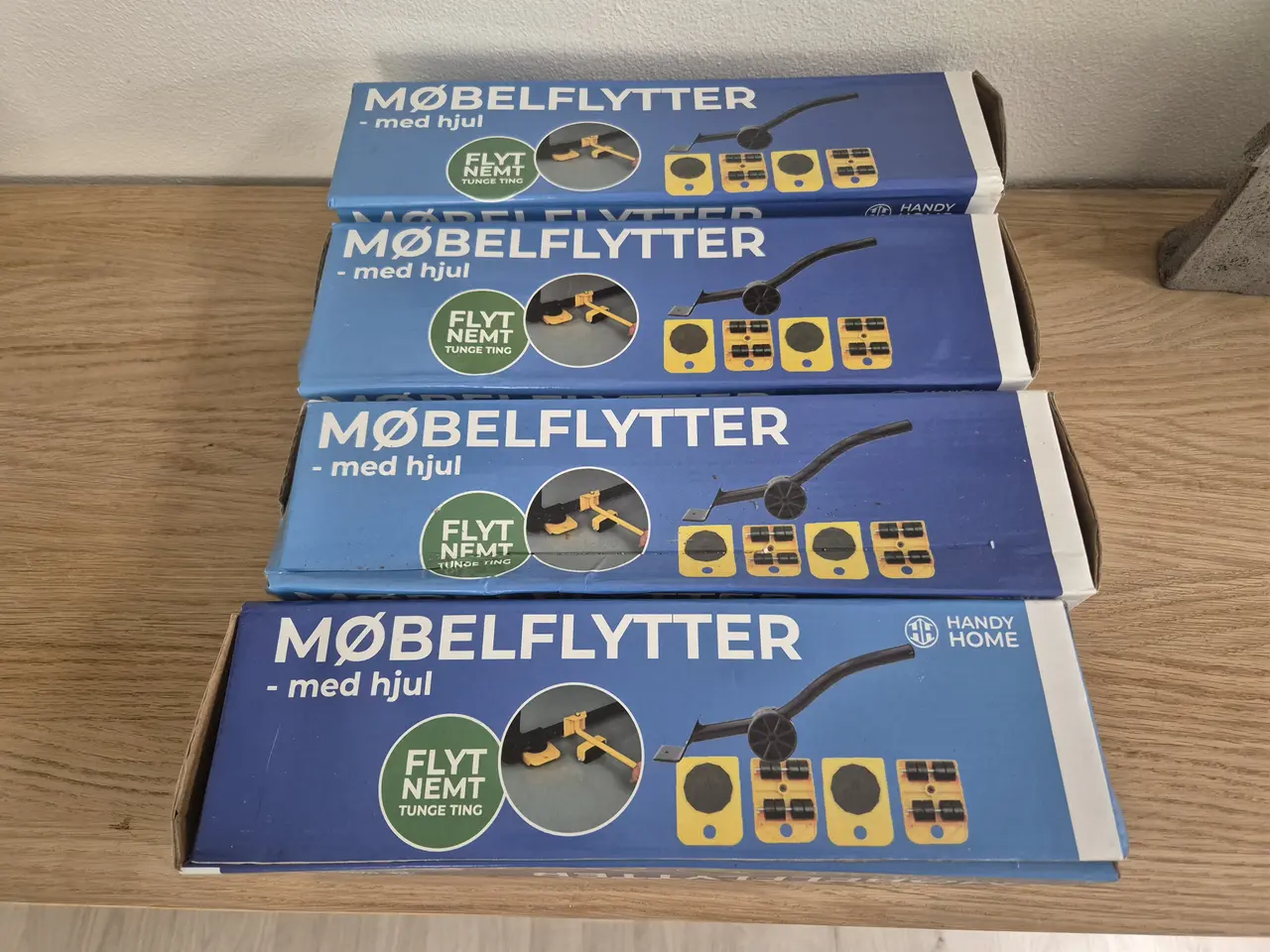 Billede 1 - 4 sæt NYE Møbelflyttere på hjul