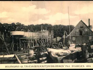 Helsingørs Gl. Træskibsværft "Hvidbjørnen" paa Stablen 1893 - K. Nielsen 32 - Ubrugt
