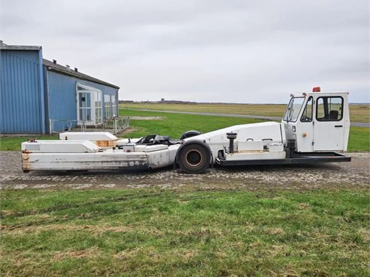 Billede 10 - Kalmar TBL180 - Pushback traktor Towbarless