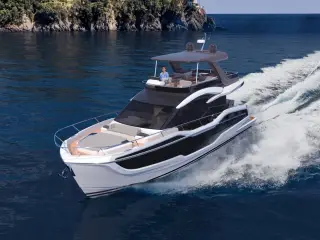 Galeon 560 FLY