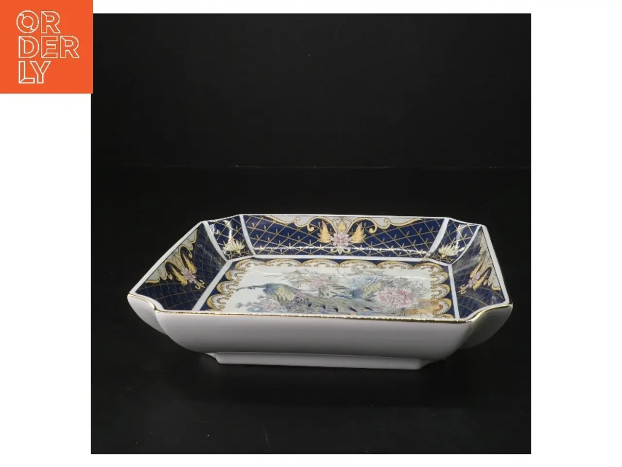 Billede 2 - Dekorativ porcelænsskål med påfugle fra WNS (str. 20,5x20,5 cm)