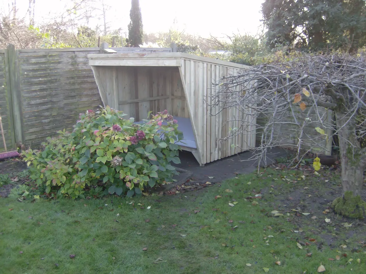Billede 1 - Shelter