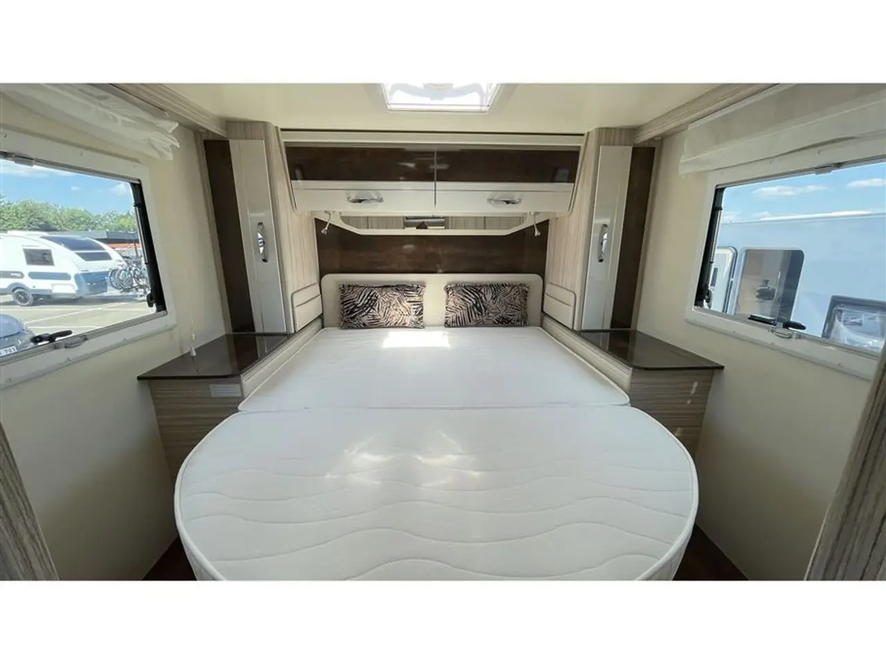Billede 11 - 2025 - Elnagh T-Loft 582