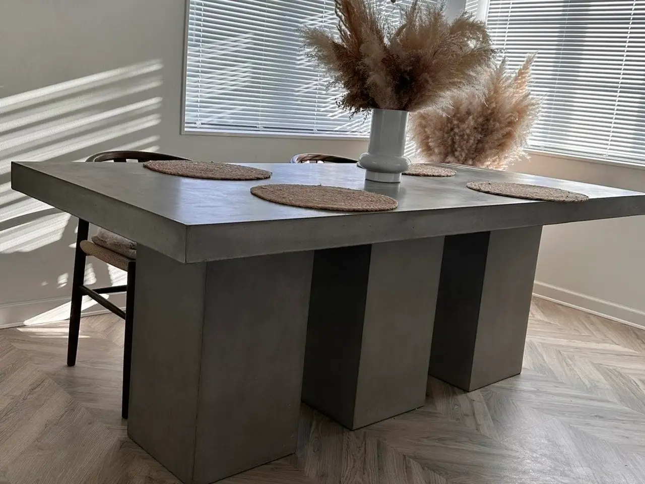 Billede 2 - Beton spise bord