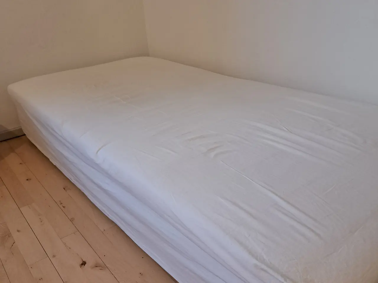 Billede 3 - Single Bed