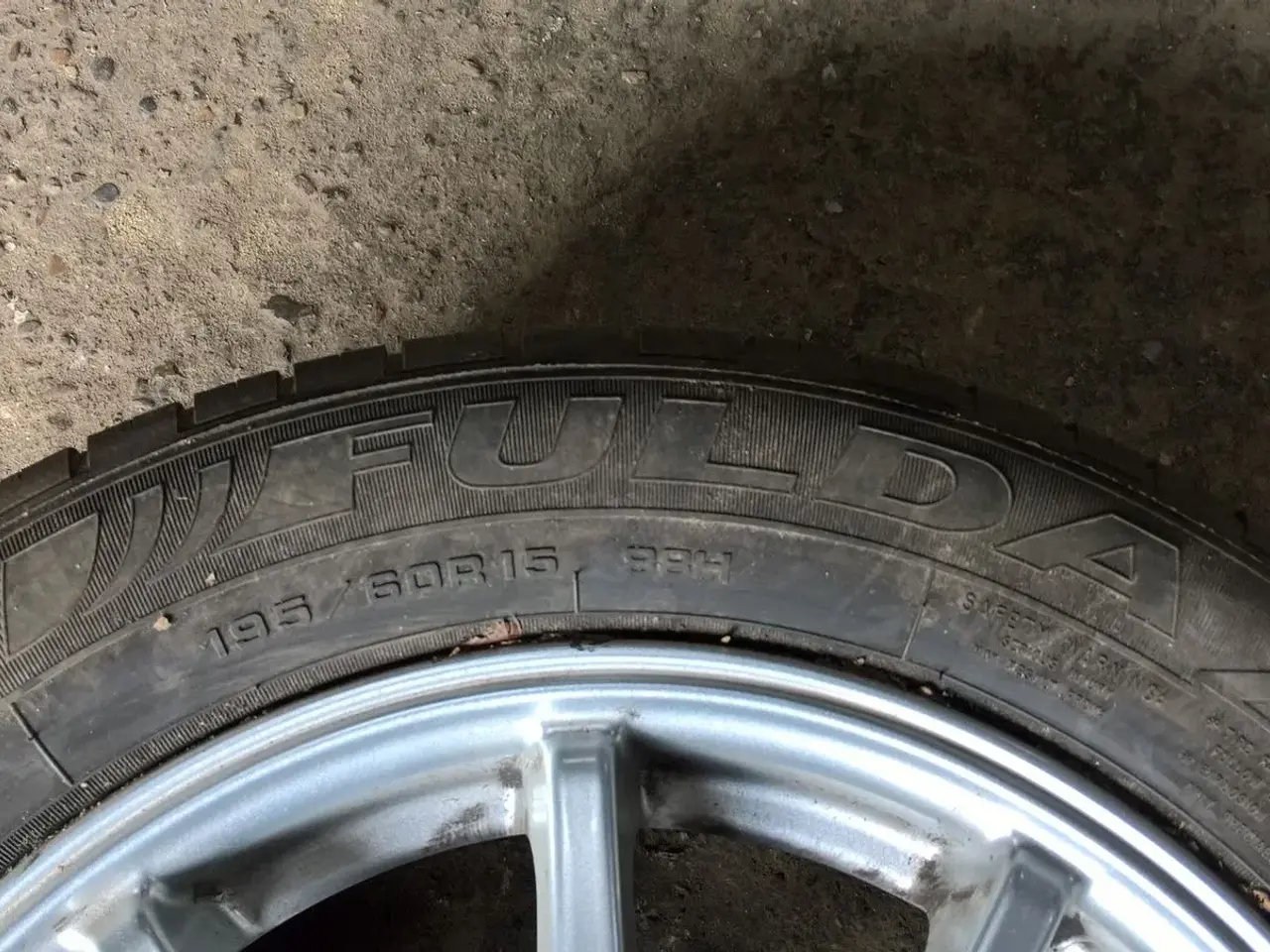 Billede 2 - 4 stk Dezent fælge 15"