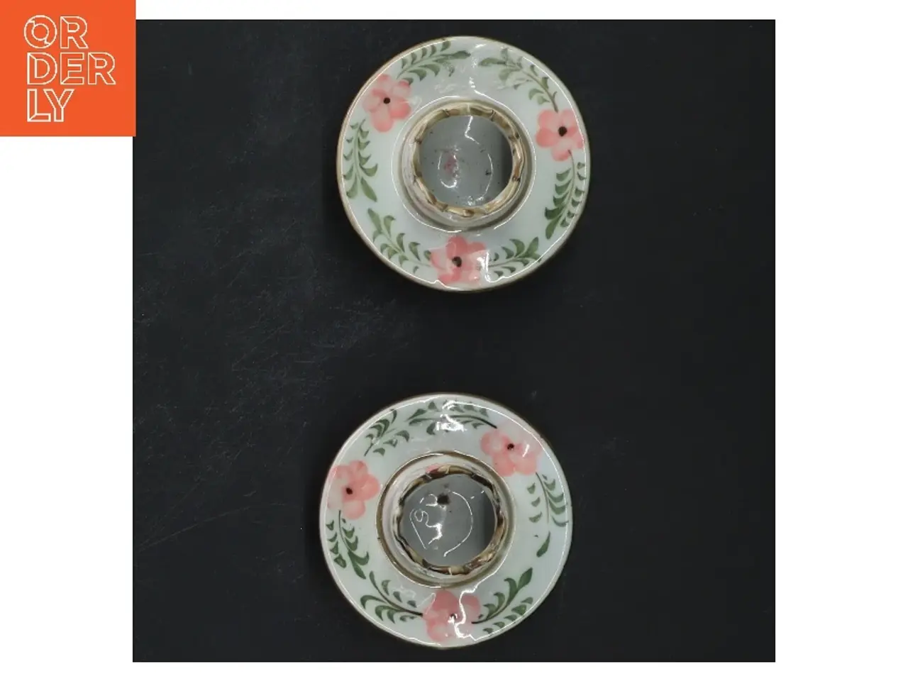 Billede 3 - Klassiske porcelæns lysestager (str. Ø 6,5 cm)