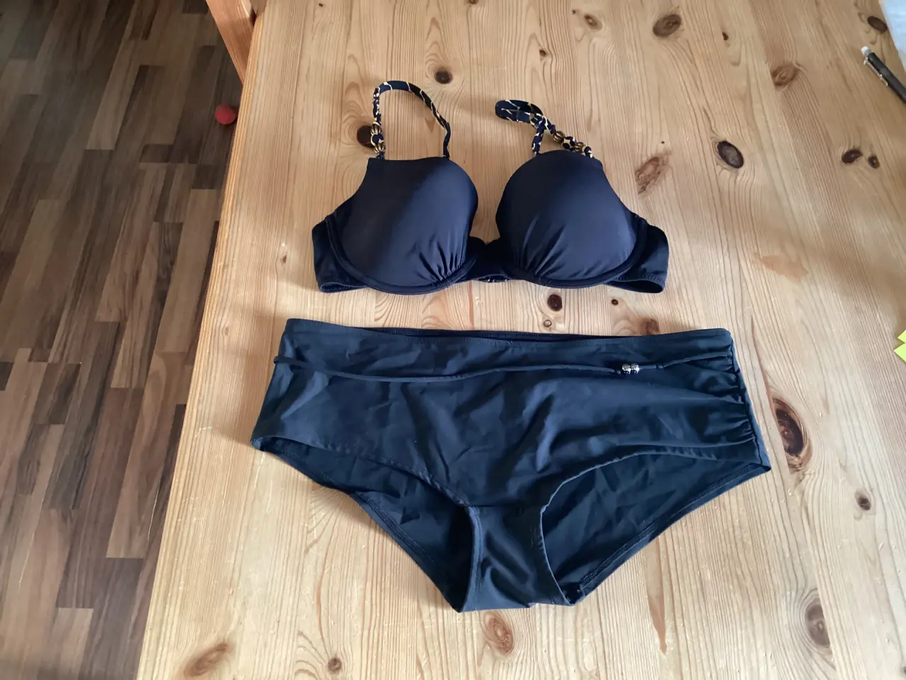 Billede 11 - Masser Af Bikini Forsk. Str.