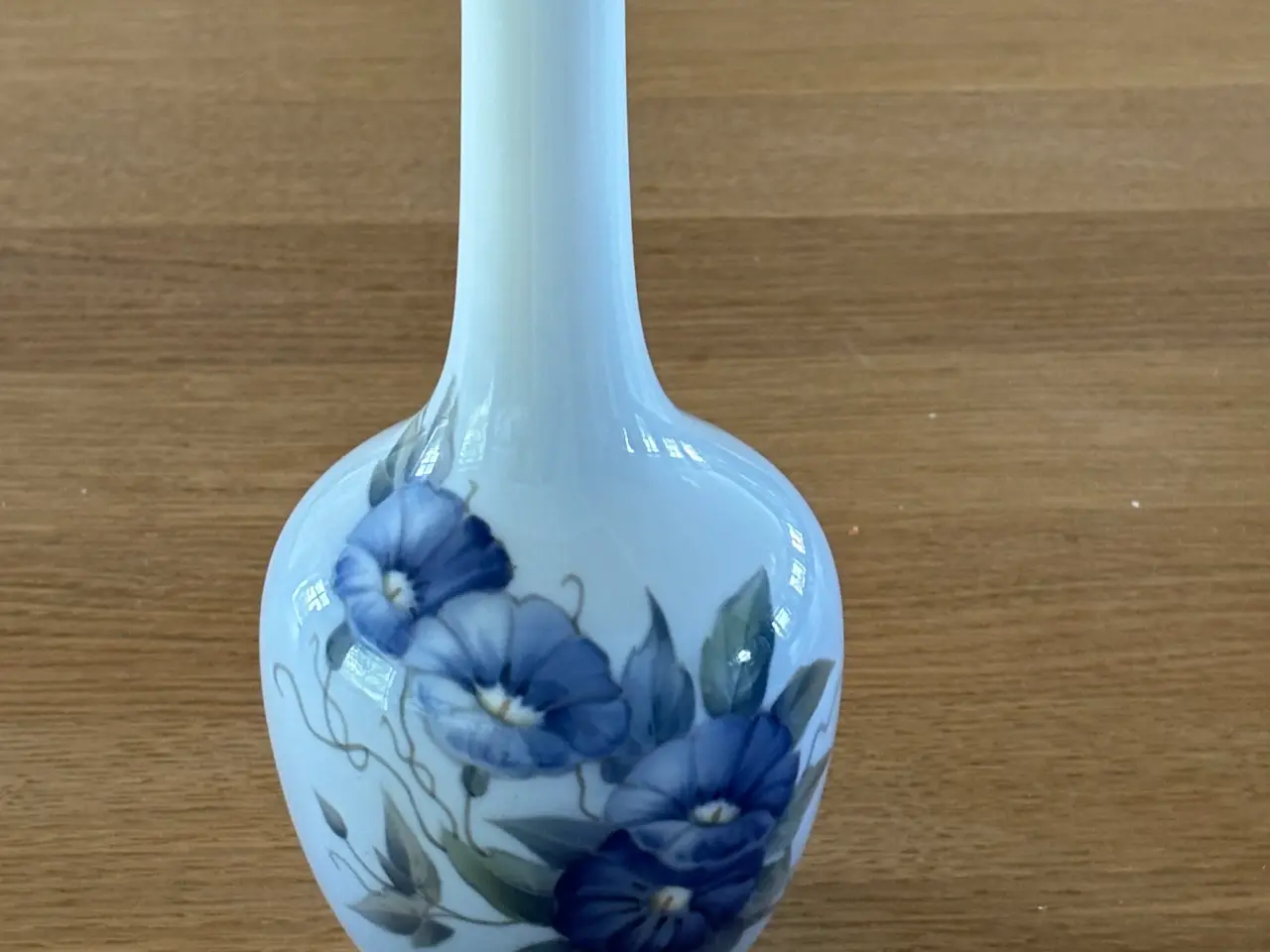 Billede 1 - Vase med snerler