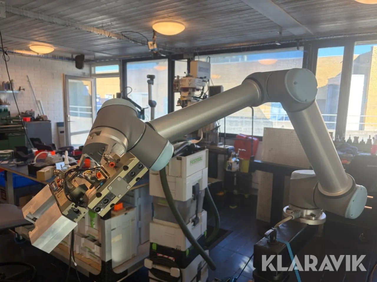 Billede 1 - Industrirobot Universal Robots UR10 med SCHUNK dobbeltgriber