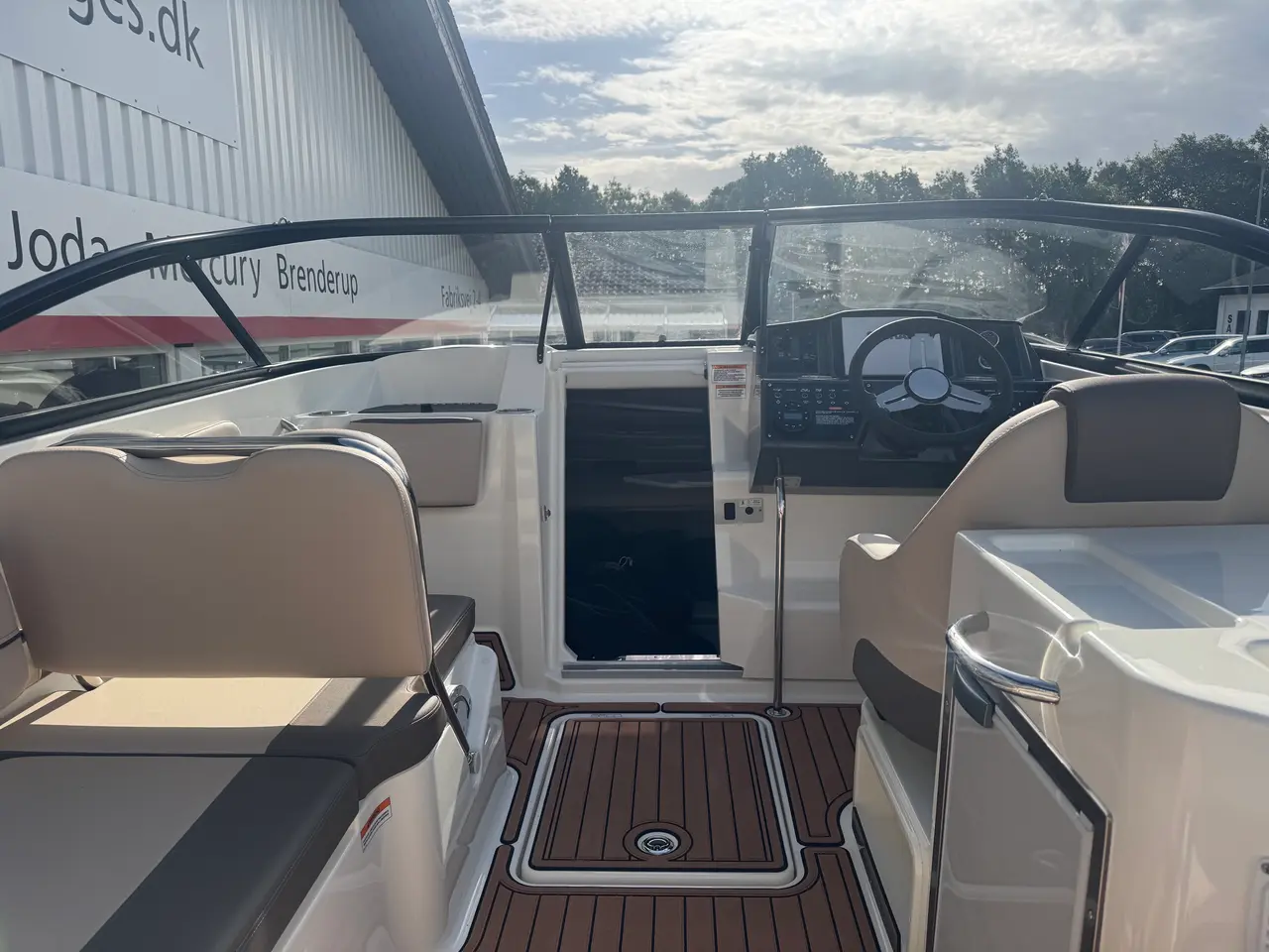 Billede 18 - VR6 Cuddy med 300 hk Mercruiser-EFI V8 6,2L og 2700 kg Variant Bådtrailer