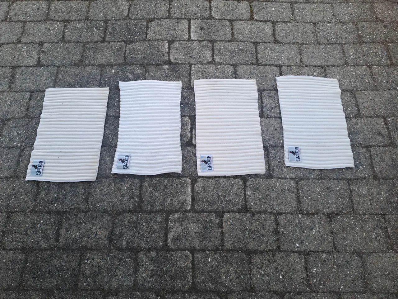 Billede 1 - Eskadron bandageunderlag