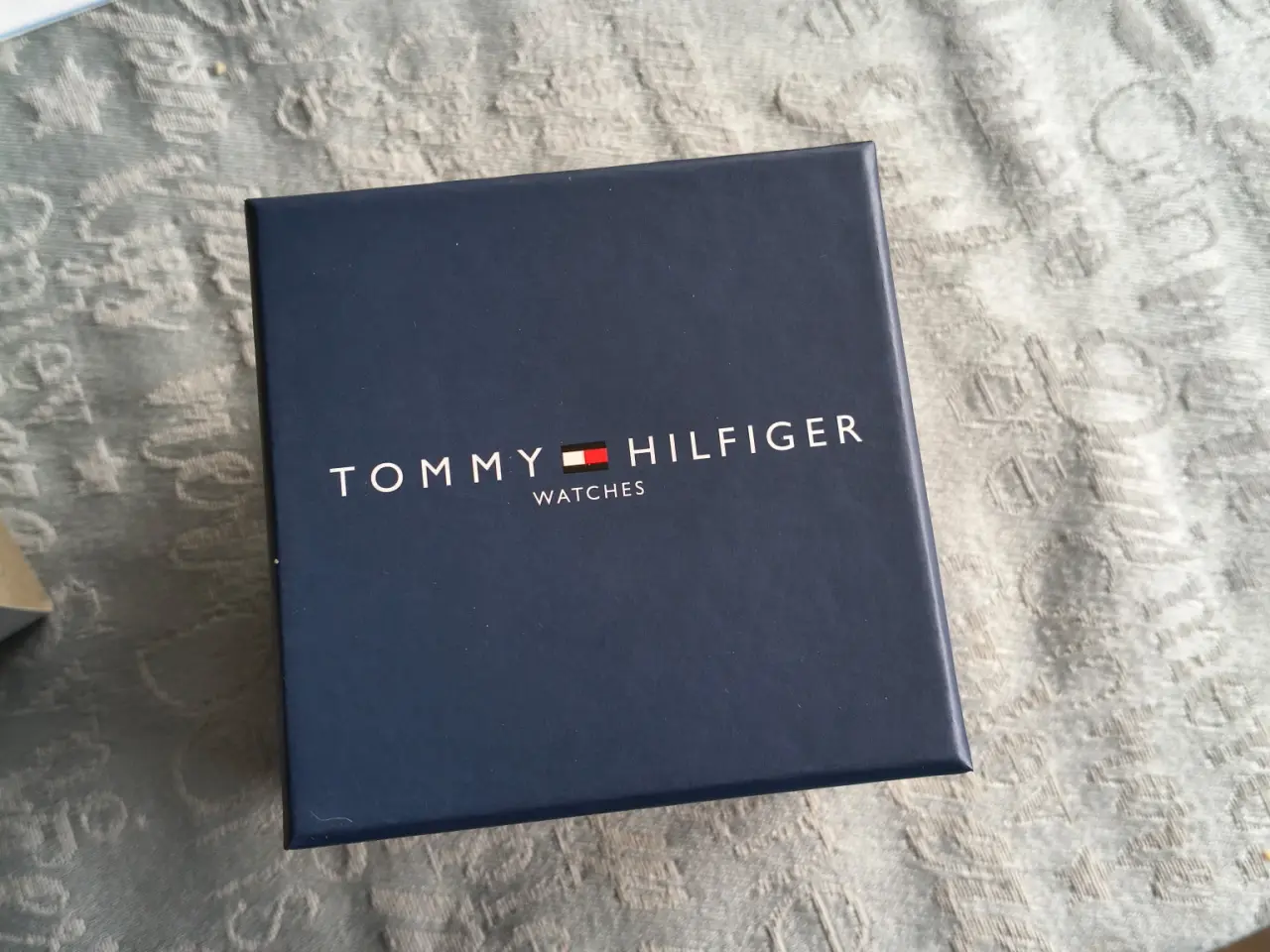 Billede 2 - Haster Tommy Hilfiger ur