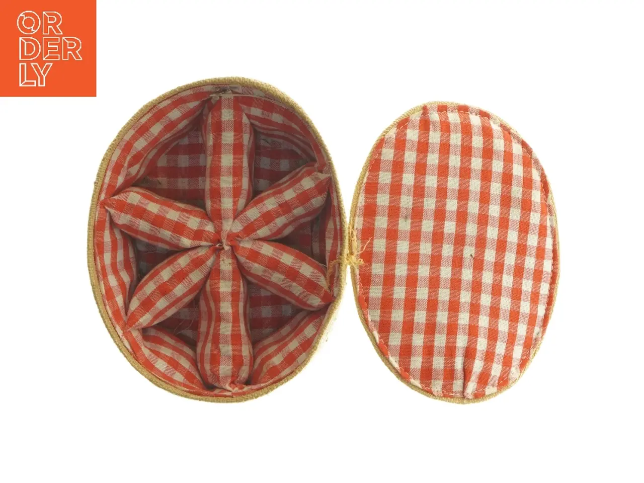 Billede 4 - Oval kurv med låg (str. 17,5x14 cm)