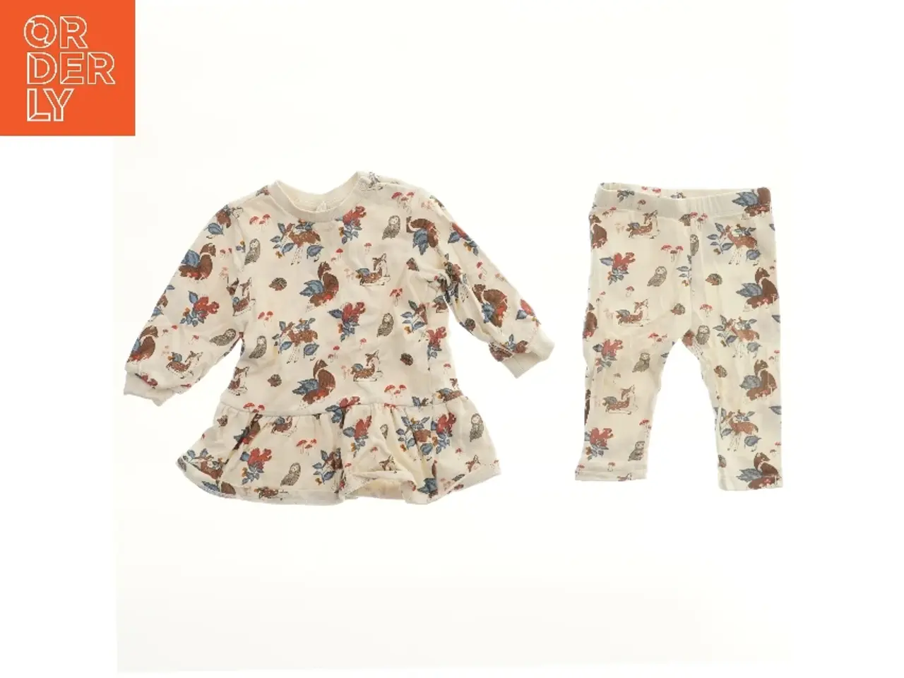 Billede 1 - H&M (str. 74) Børnesæt med dyreprint