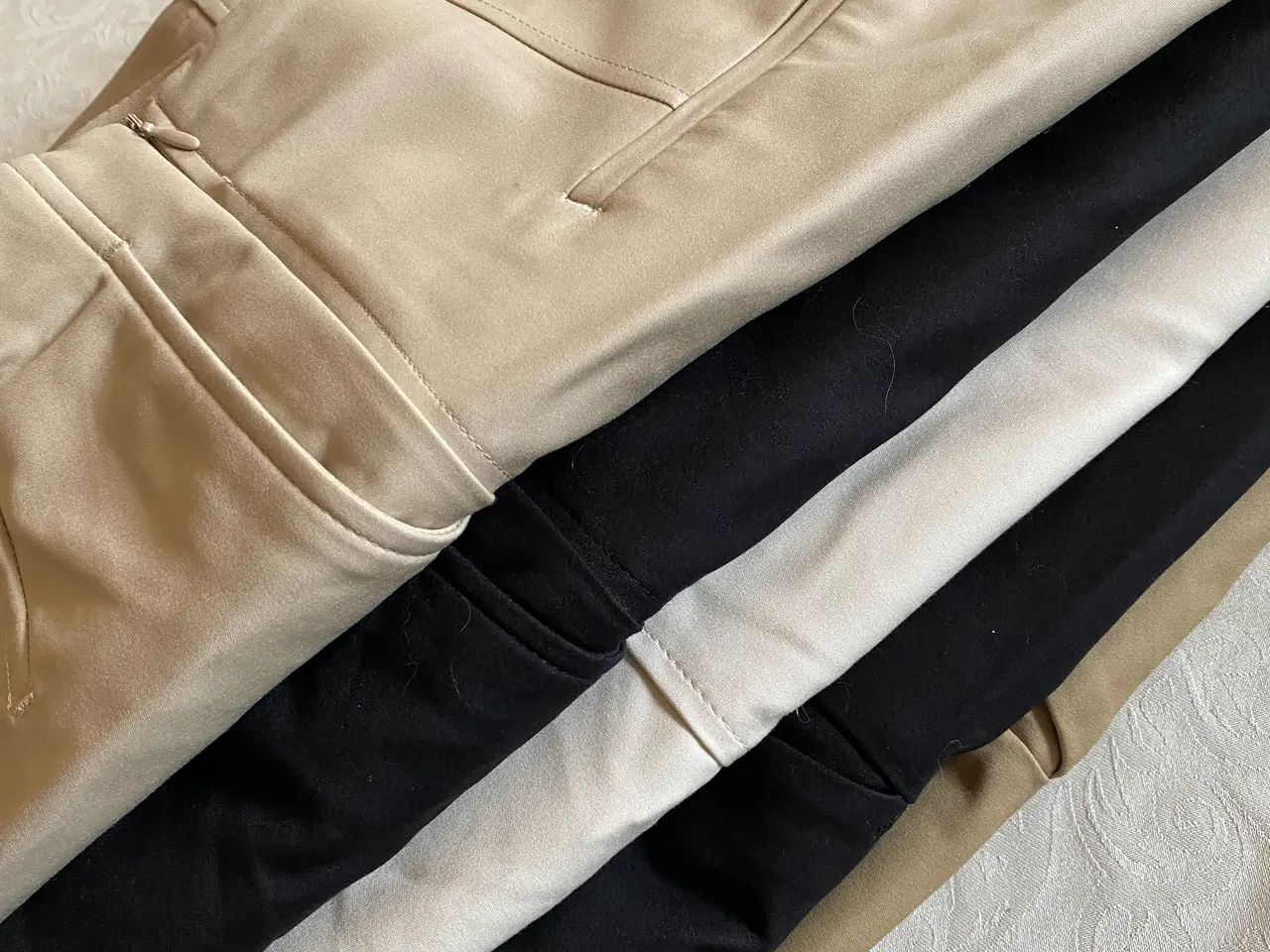 Billede 1 - Bukser fra H&M i str. 46
