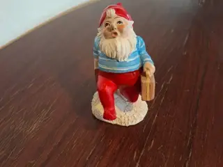 Nisse med kufferter