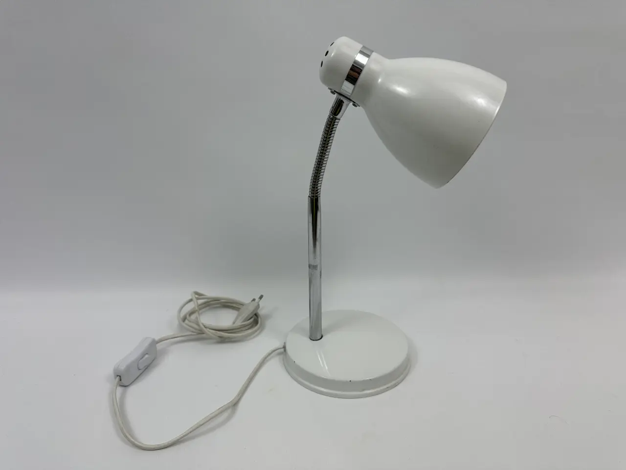 Billede 1 - Retro bordlampe, Hvid