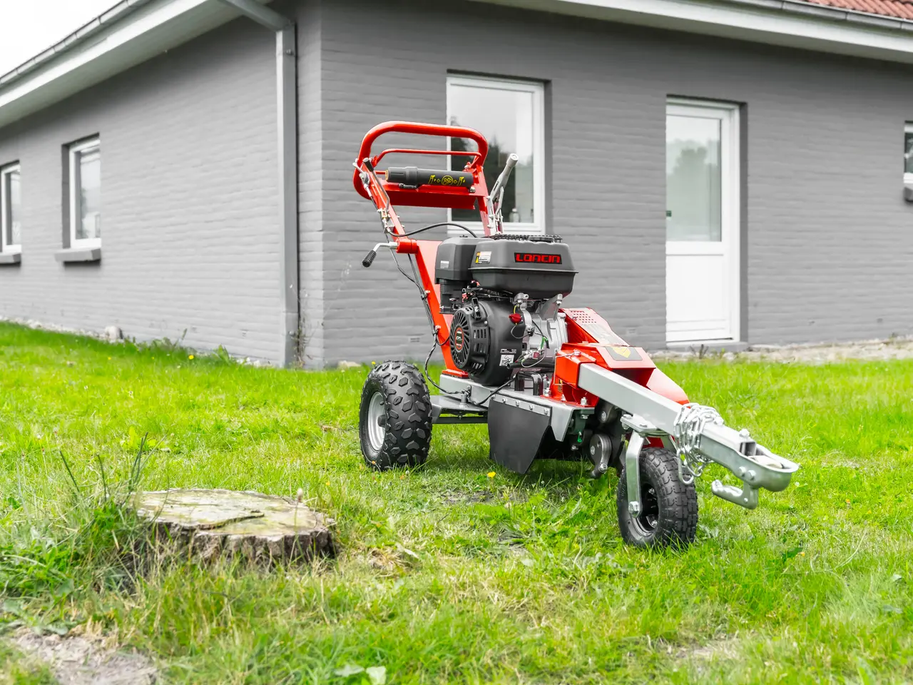 Billede 19 - StumpMaster C1500 stubfræser - 15 hk Loncin benzinmotor