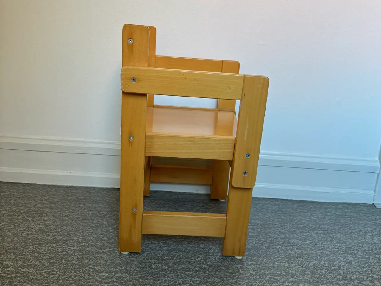 Billede 4 - To vintage børnestole fra Hyllinge design
