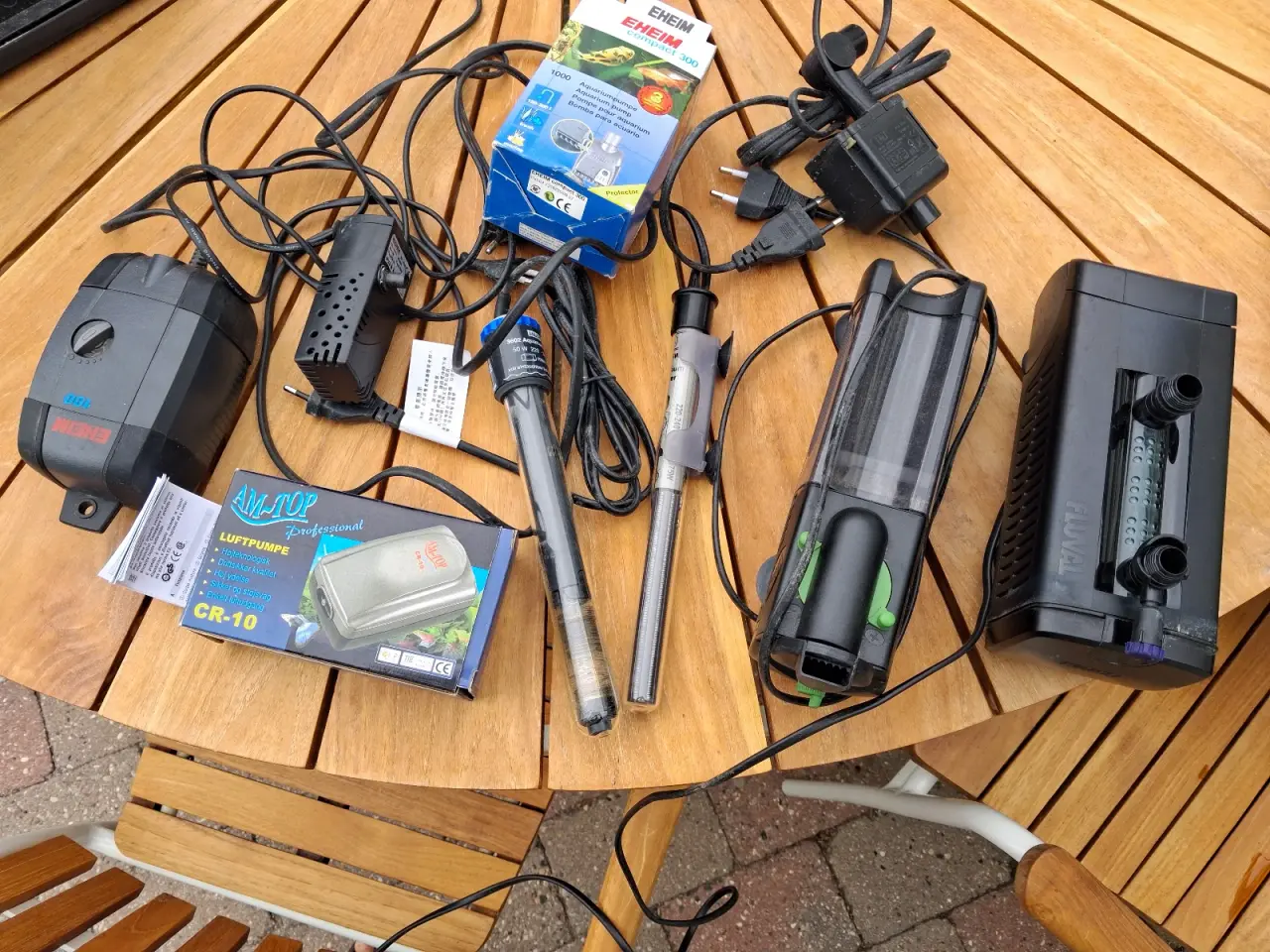 Billede 1 - Akvarie udstyr sælges