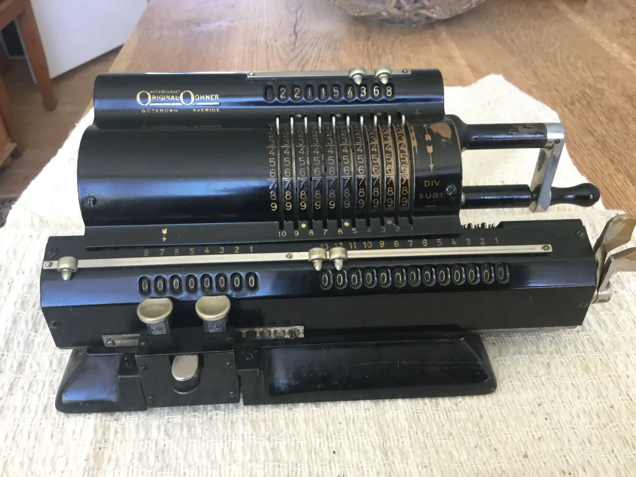 Billede 1 - Antik orig. Ohner regnemaskine