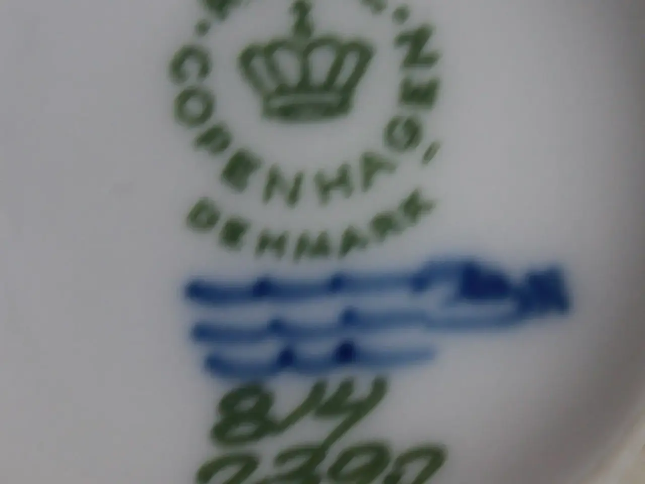 Billede 8 - Vase med sommerfugle fra Royal Copenhagen