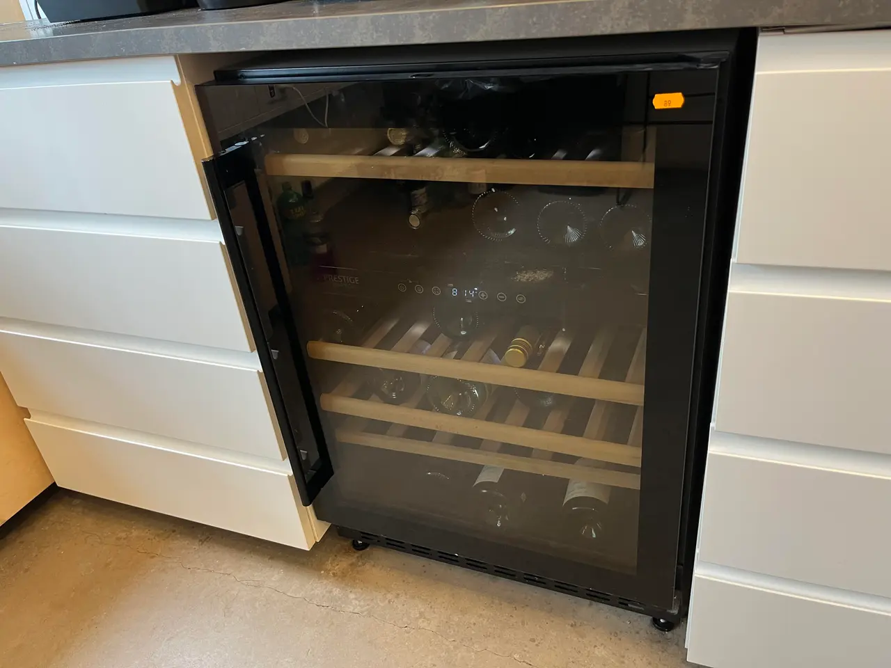 Billede 1 - Vinkøleskab TEMPTECH Prestige