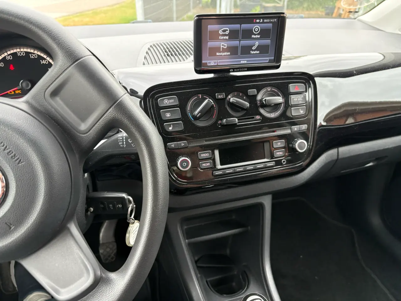 Billede 4 - Pæn og velholdt VW Up
