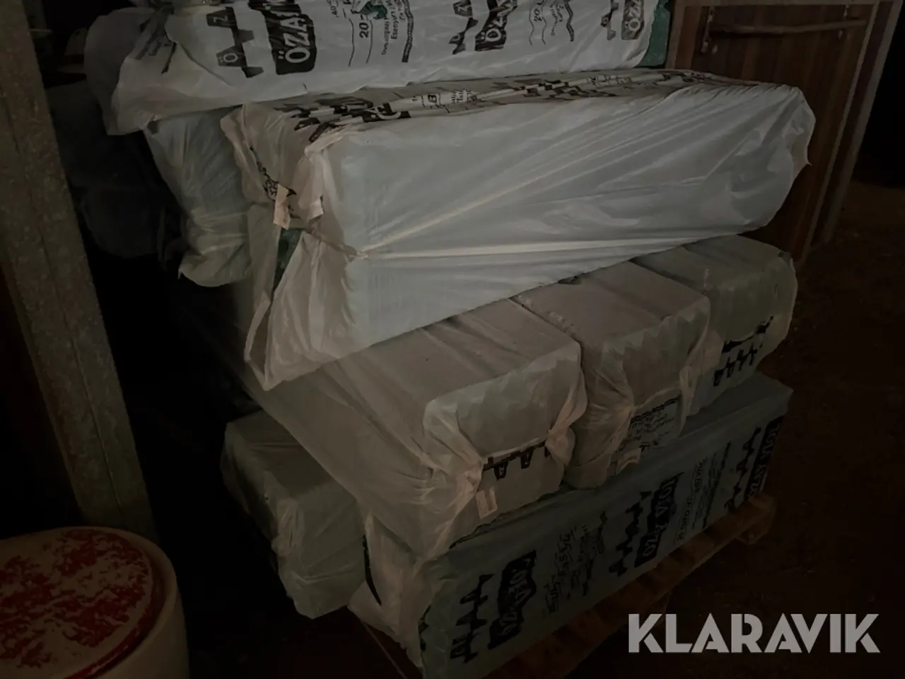 Billede 11 - Æggebakker Özay Viol 20 LBS ca. 2,5 paller