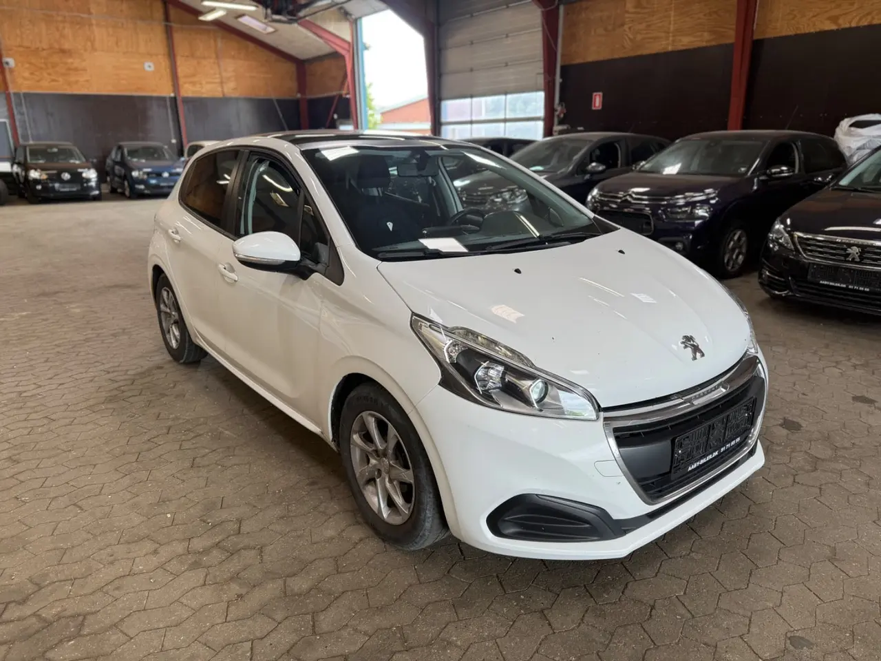 Billede 3 - Peugeot 208 1,6 BlueHDi 100 Desire Sky