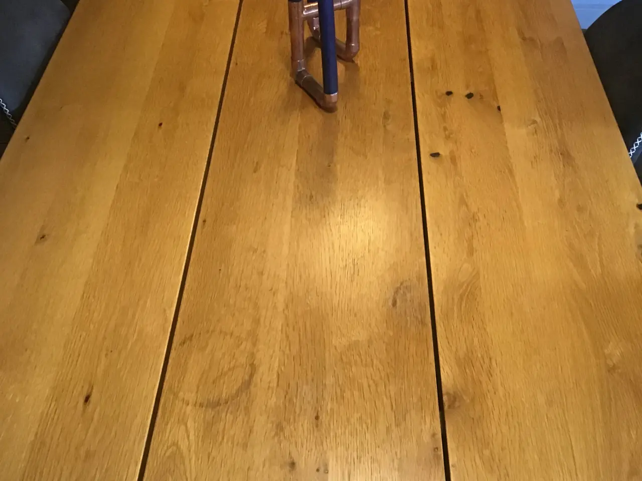 Billede 4 - Spisebord + stole