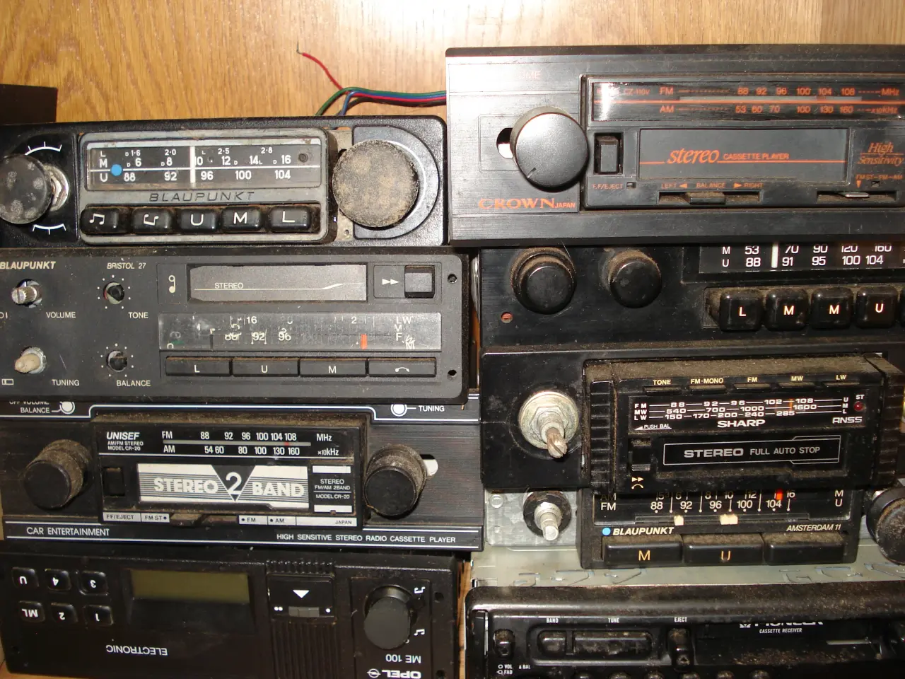 Billede 1 - AUTORADIO---FRA 100kr-300kr