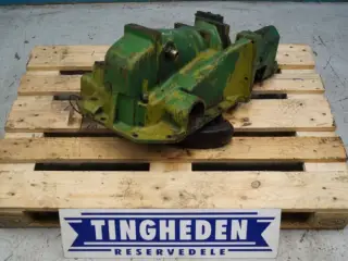 John Deere 4040 Liftdæksel R58200