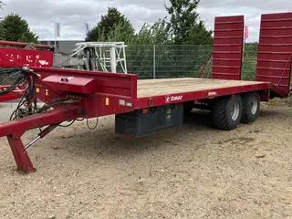 Tinaz 12 tons maskintrailer TINAZ 12 Tons velholdt maskintrialer