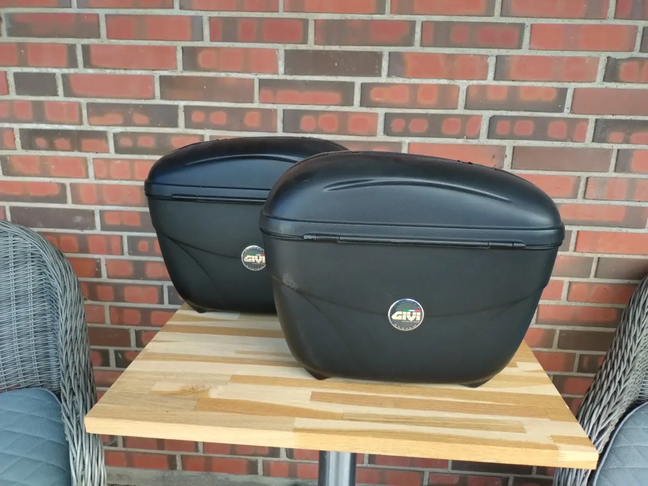 Billede 4 - 2 sæt sidetasker til Givi