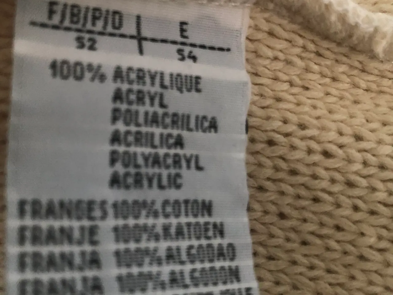 Billede 5 - Cardigan i beige med brunlige frynser