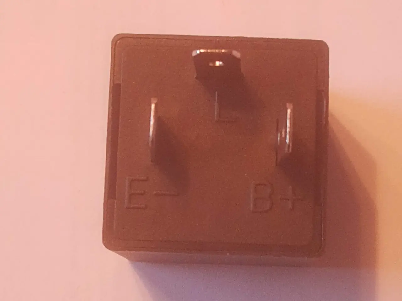 Billede 1 - LED relæ 3 ben