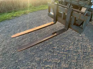 Pallegafler 2500kg Euro-beslag.