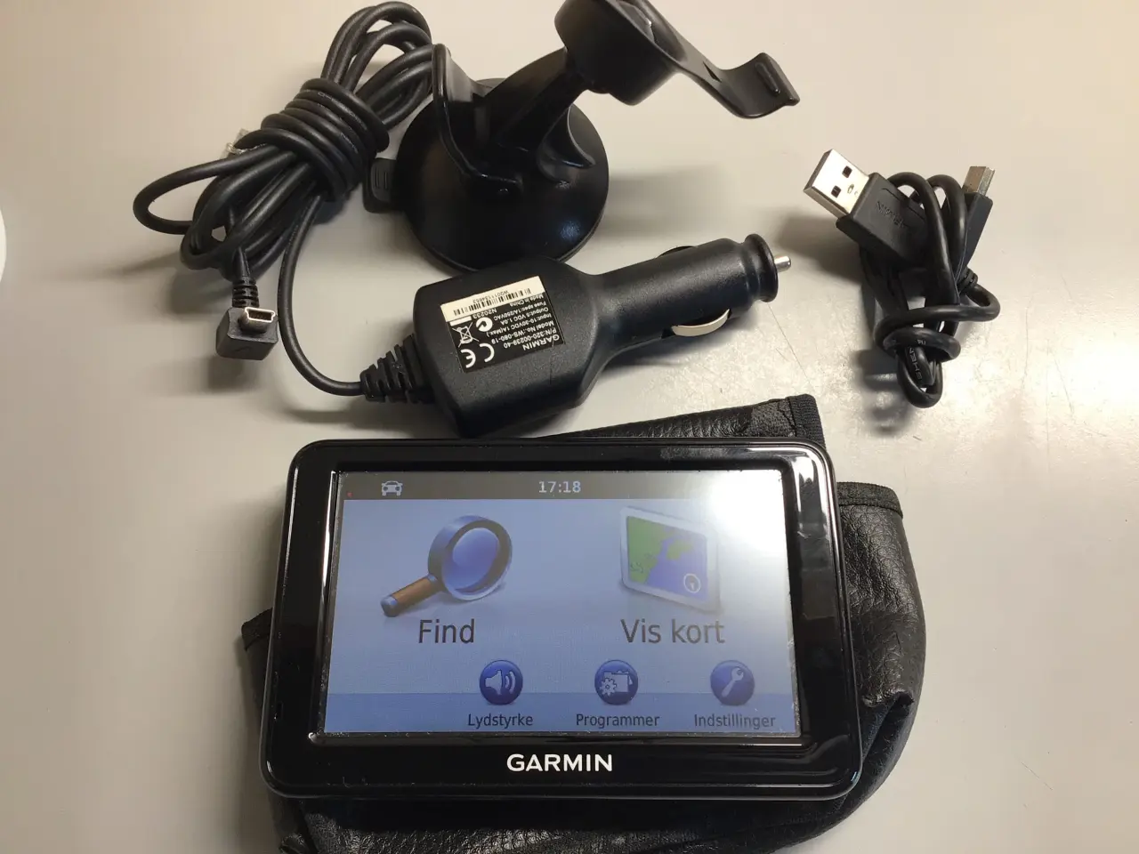 Billede 4 - (((Garmin Nüvi 2445 LM GPS )))