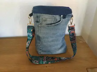 Taske af jeans