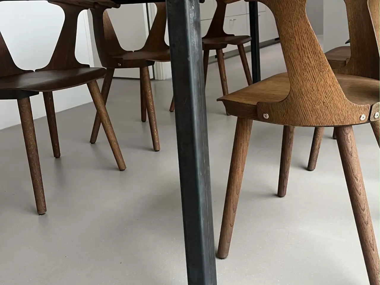 Billede 4 - Meget flot spisebord til 6